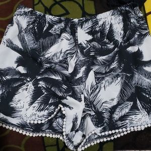 Palm tree shorts
